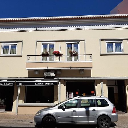 Alojamento Ferreira - Apartamento B Daire Santiago do Cacém Dış mekan fotoğraf